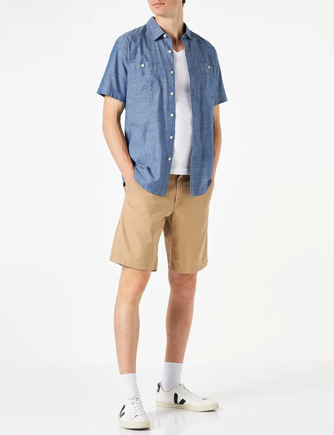 Amazon Essentials Men's Regular-Fit, Short-Sleeve Button-Down Chambray Shirt