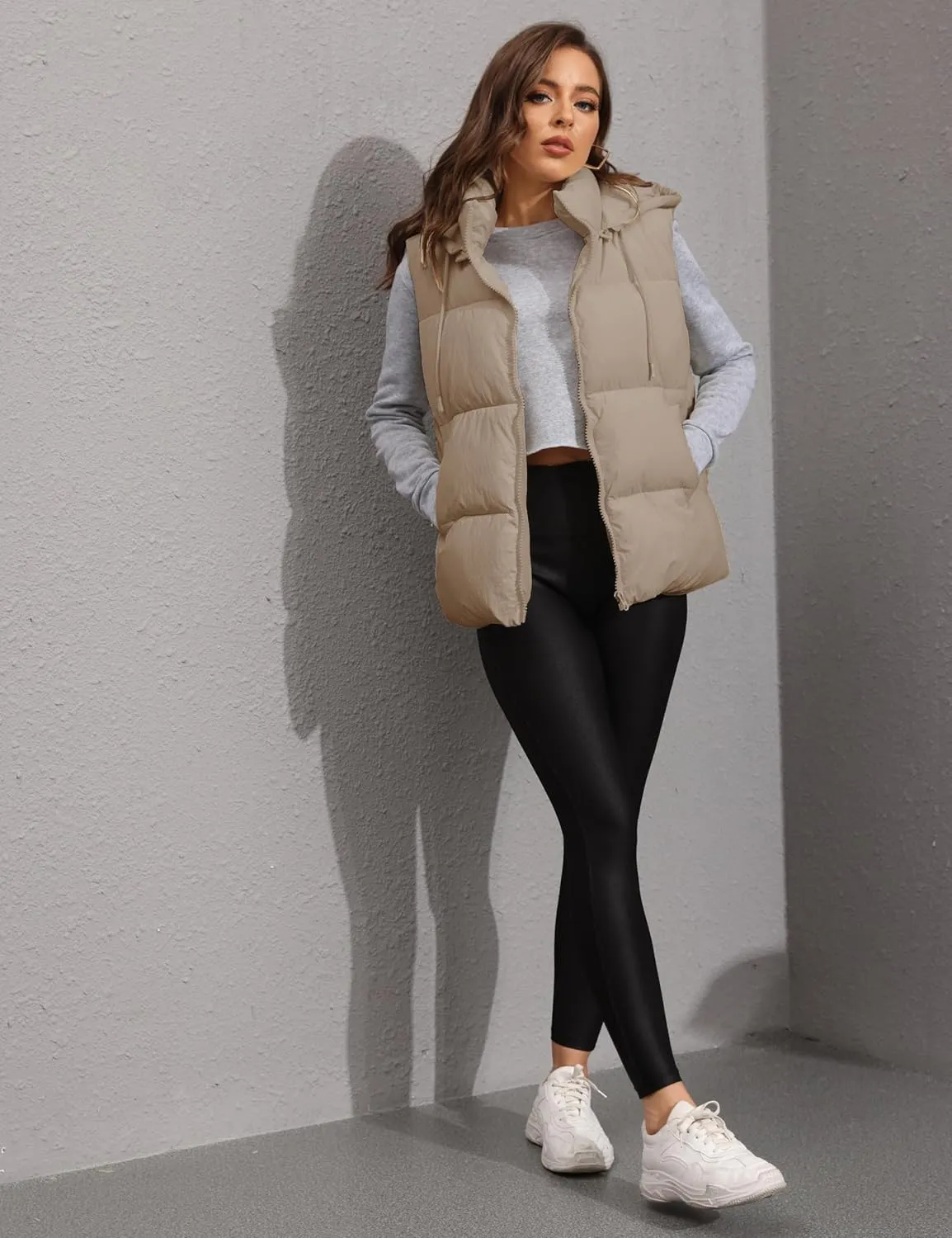 EsheSy Women's Puffer Vest with Removable Hood Sleeveless Full Zip Quilted Down Jacket