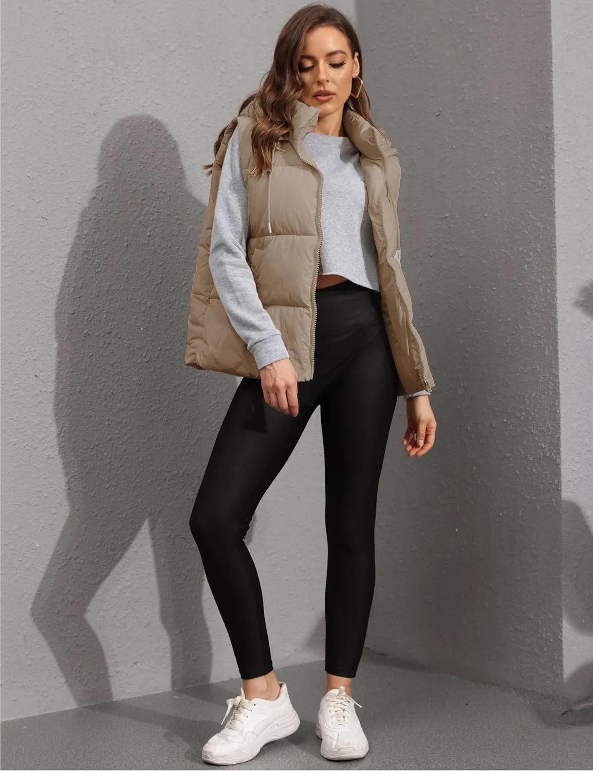 EsheSy Women's Puffer Vest with Removable Hood Sleeveless Full Zip Quilted Down Jacket