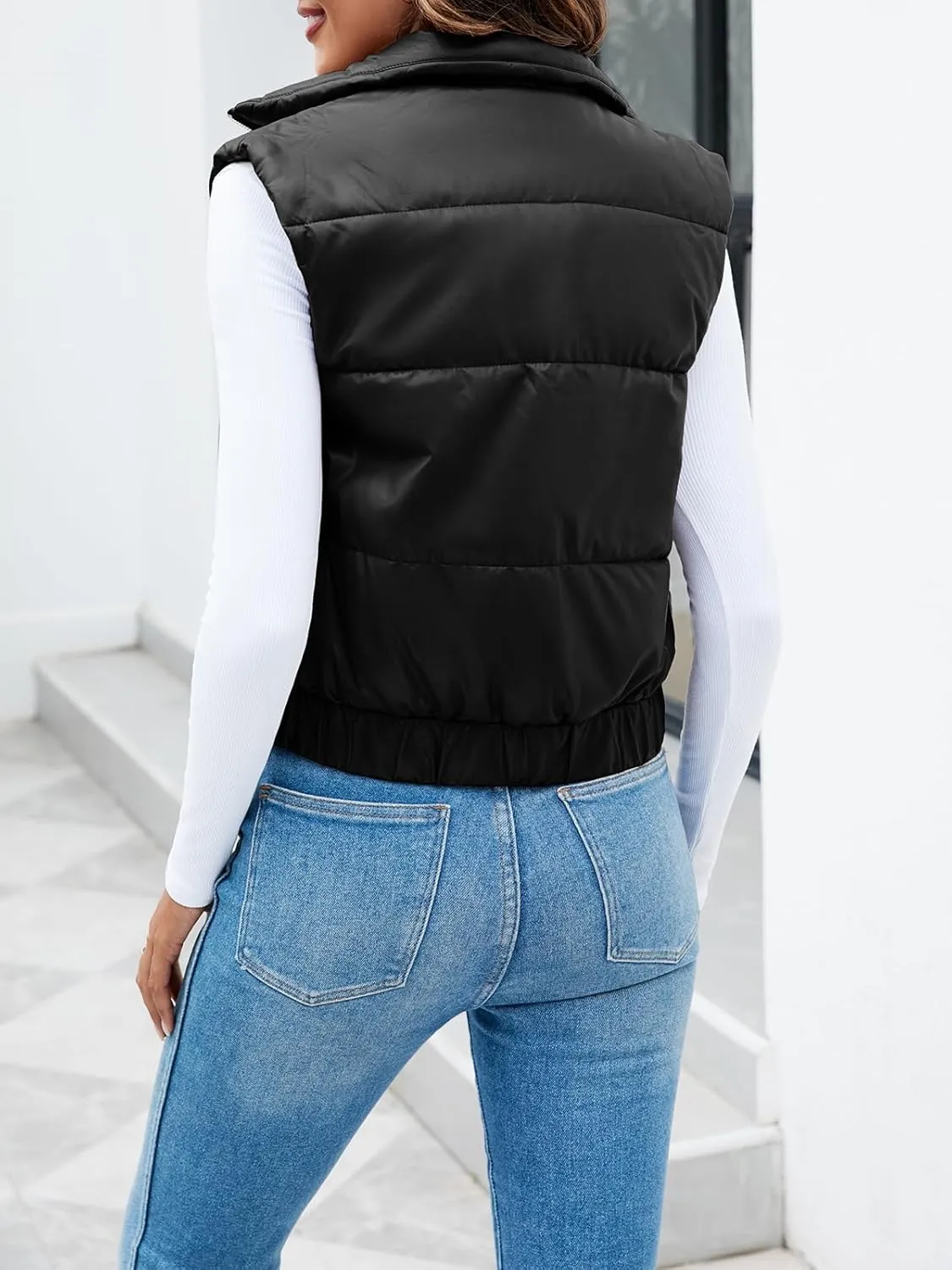 Fisoew Womens Faux Leather Puffer Vest High Stand Collar Zip Up Sleeveless Winter Cropped Jacket Gilet