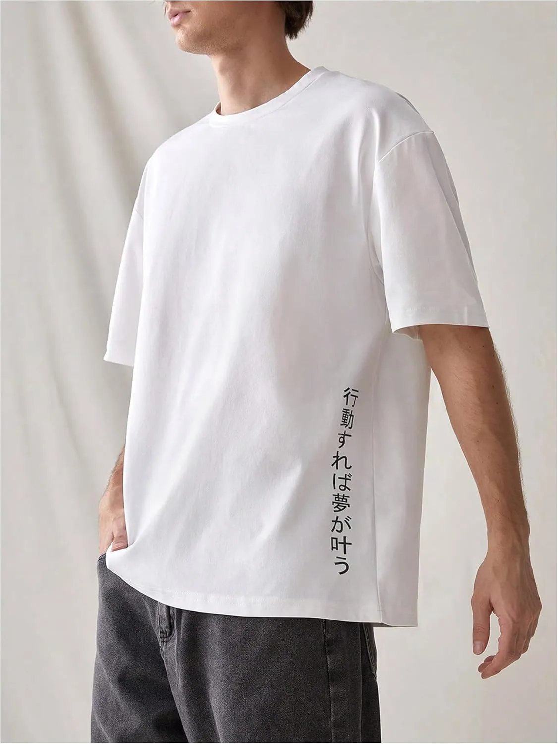 GORGLITTER Men's Japanese Letter Graphic Tee Top Oversized Short Sleeve Casual Aesthetic Print T-Shirt