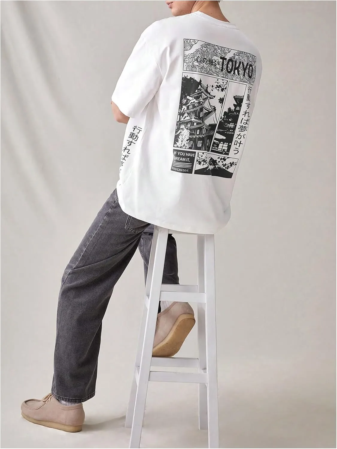 GORGLITTER Men's Japanese Letter Graphic Tee Top Oversized Short Sleeve Casual Aesthetic Print T-Shirt