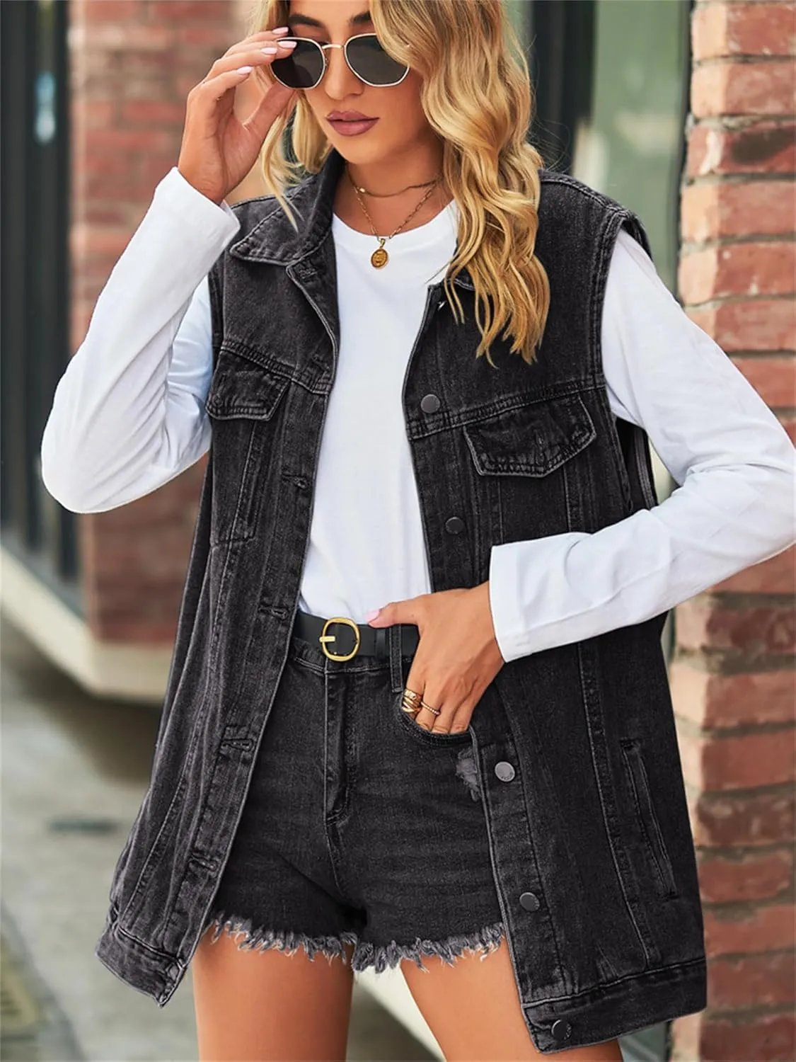 hathne Women's Oversized Denim Vest Sleeveless Jean Jacket Vest with Hood Button Down Long Waistcoat with Pockets Streetwear