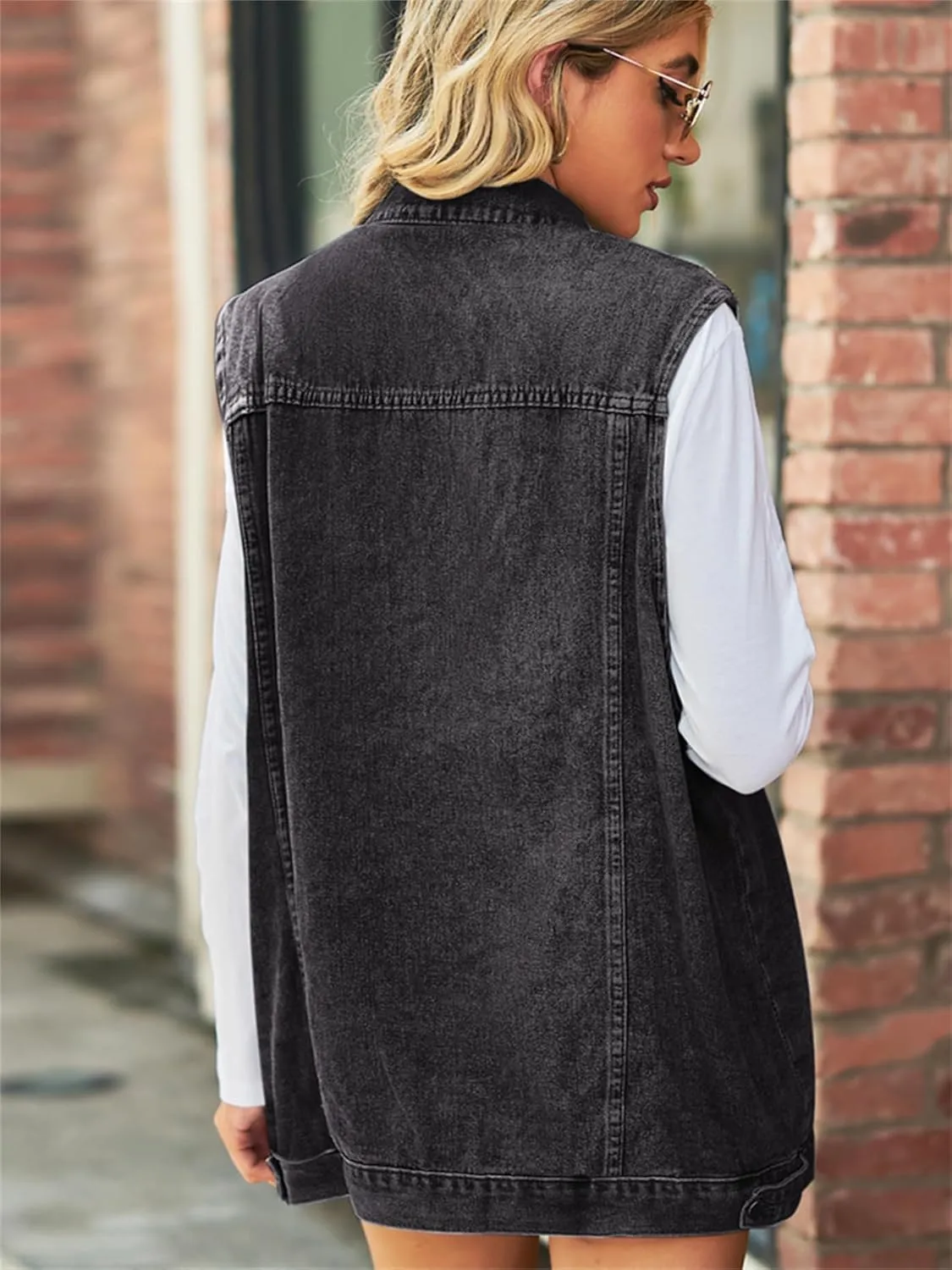 hathne Women's Oversized Denim Vest Sleeveless Jean Jacket Vest with Hood Button Down Long Waistcoat with Pockets Streetwear