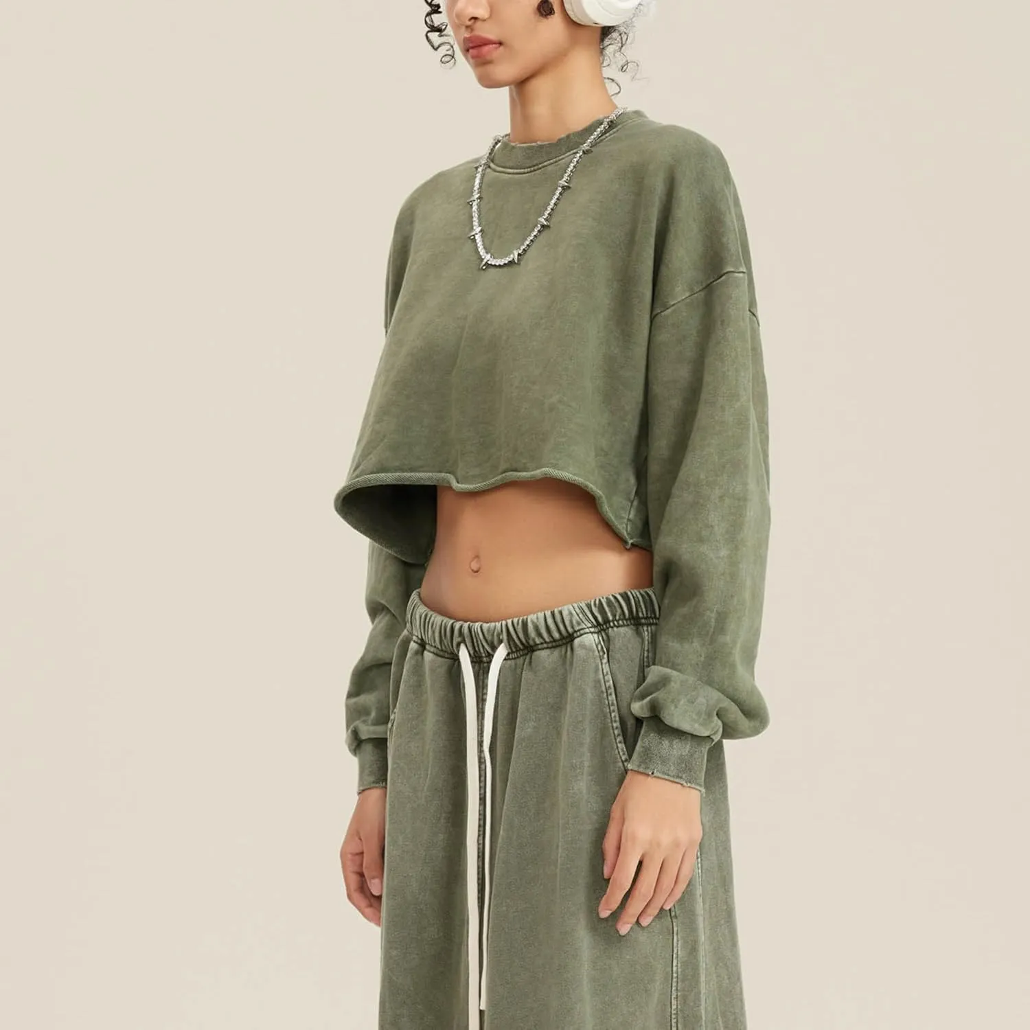 Hixiaohe Womens Cropped Sweatshirts Vintage Long Sleeve Pullover Tops Acid Wash Sweatshirt Hoodies for Women Workout Crop Top