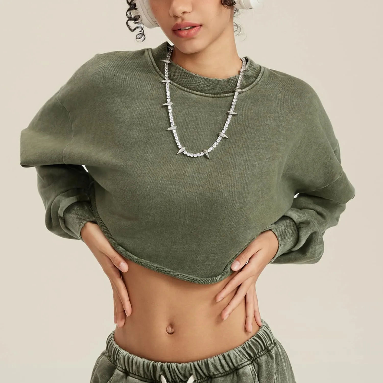 Hixiaohe Womens Cropped Sweatshirts Vintage Long Sleeve Pullover Tops Acid Wash Sweatshirt Hoodies for Women Workout Crop Top