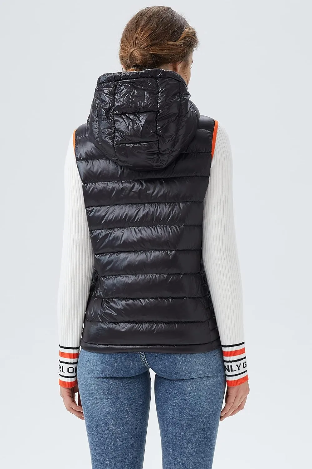 Orolay Women's Ultra Lightweight Down Vest Stand Collar Winter Coat