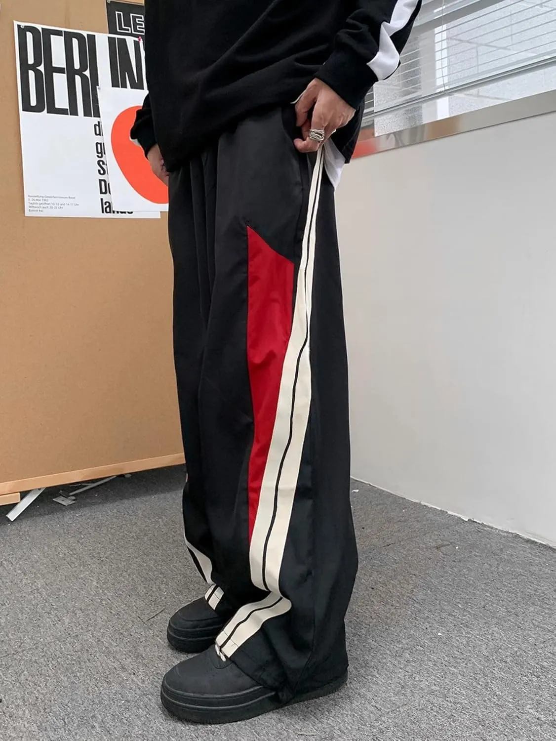 OYOANGLE Men's Colorblock Drawstring Waist Straight Wide Leg Baggy Pants with Pocket