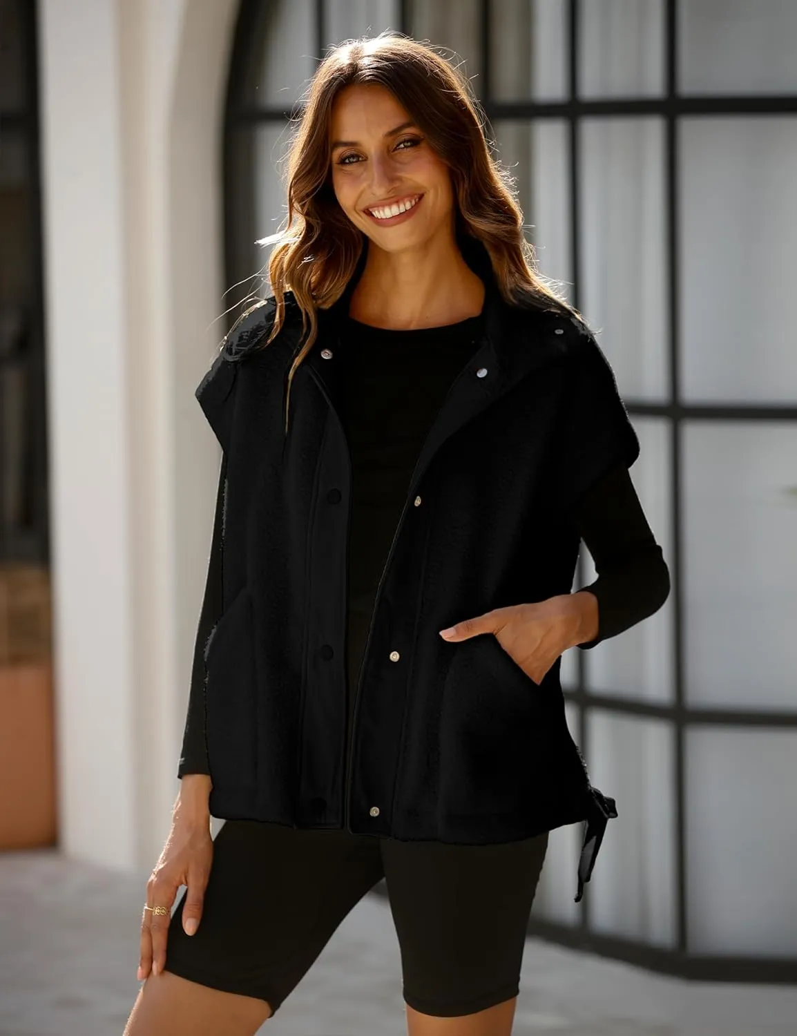 Sherpa Jacket for Women Casual Fleece Vest Oversized Sleeveless Outwear Warm Button Down Gilet with Pockets