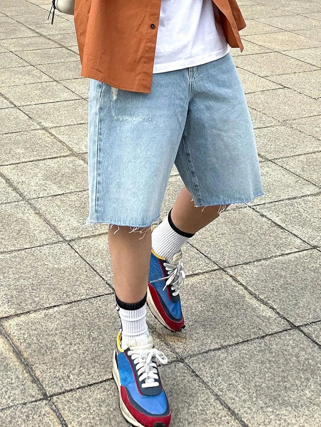Verdusa Men's Frayed Raw Hem Loose Bermuda Denim Shorts