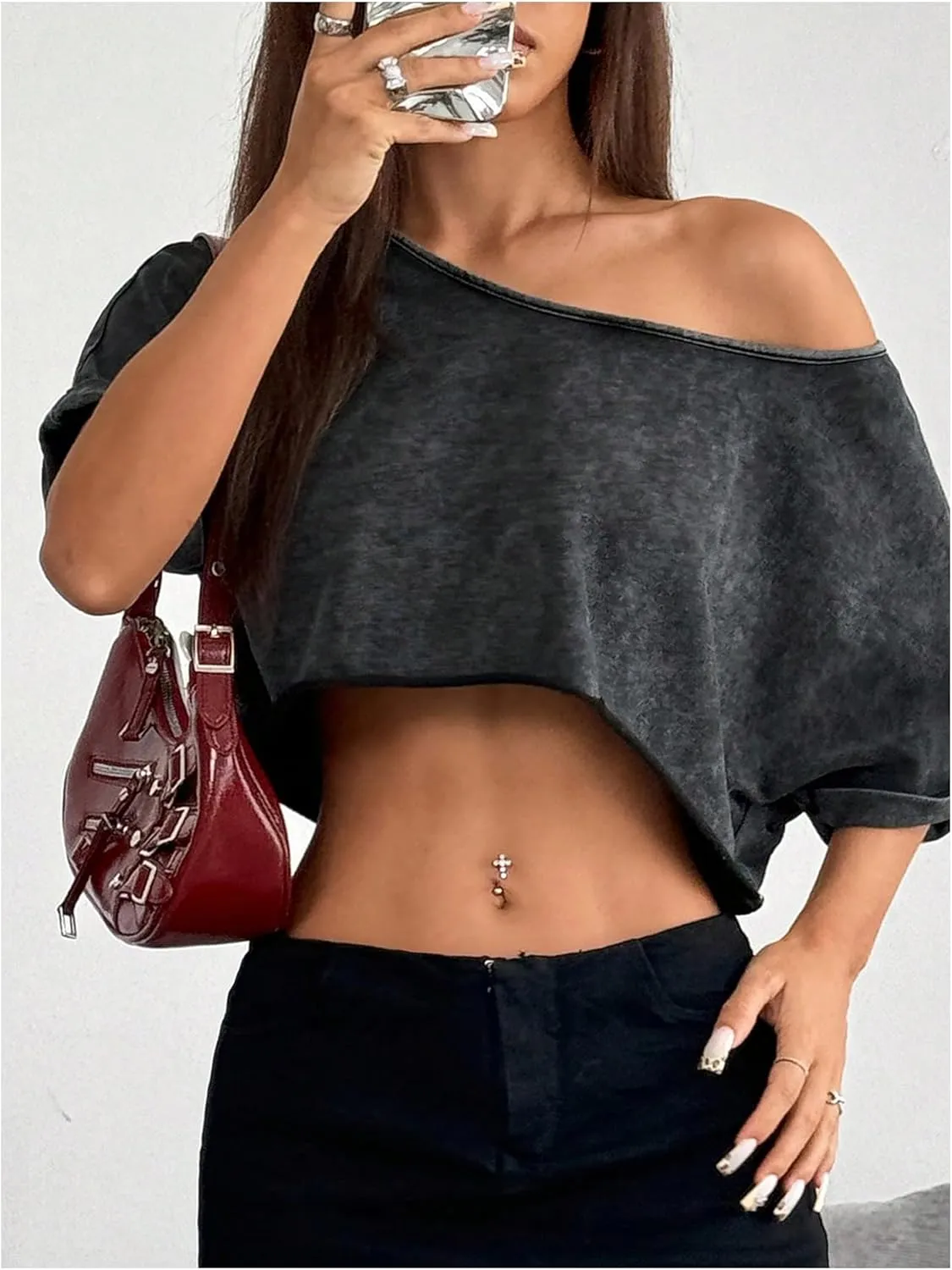 Verdusa Women's Off The Shoulder Short Sleeve Crop Tops Loose Casual Summer Tee Shirts