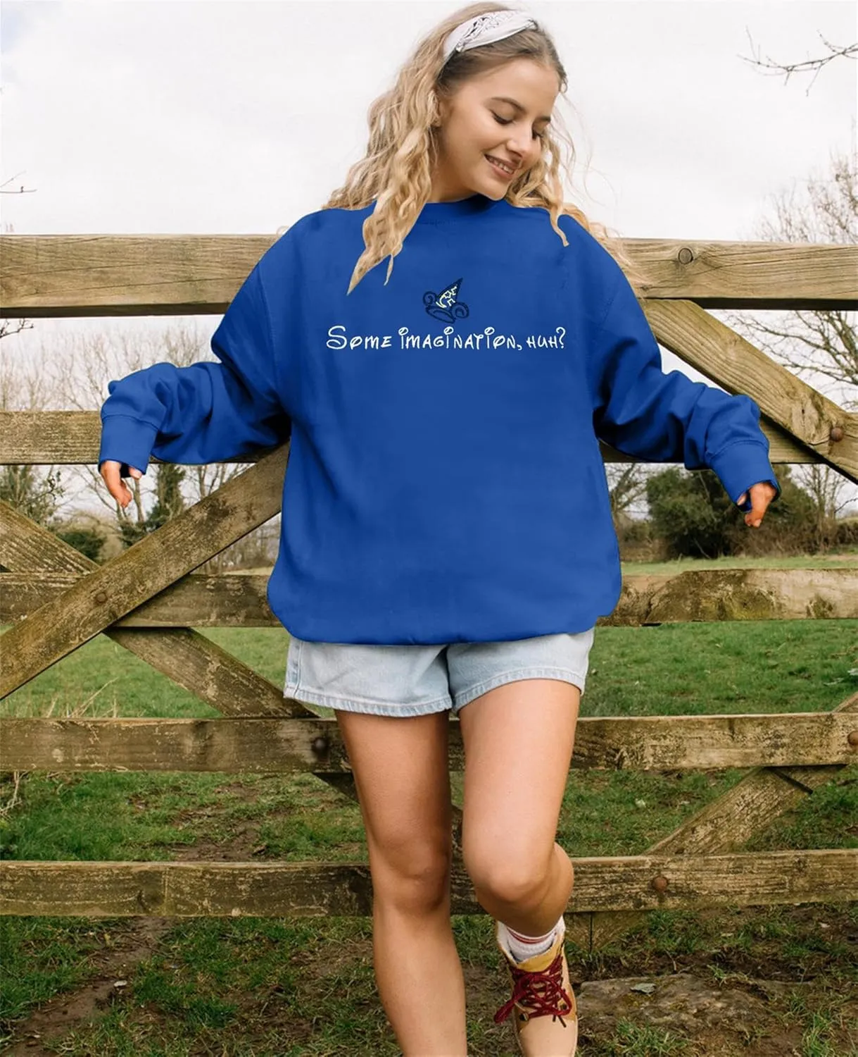 VILOVE Magical Kingdom Sweatshirt Women Imagination Pullover Family Vacation Tee Castle Graphic long Sleeve Tops
